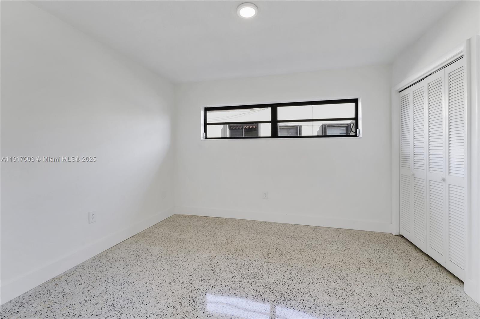 917 Surfside Blvd Surfside, FL 33154