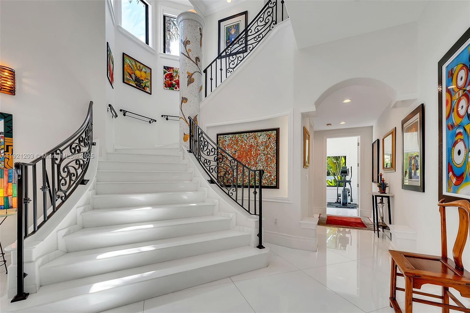 7400 SW 72nd Ct Miami, FL 33143