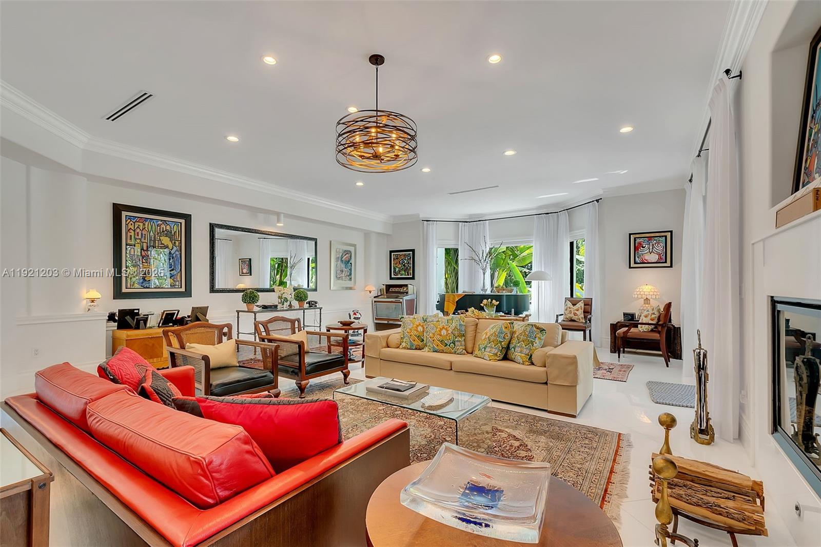 7400 SW 72nd Ct Miami, FL 33143