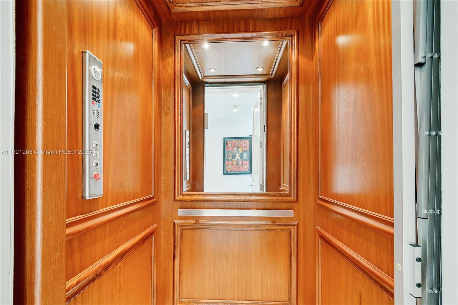 7400 SW 72nd Ct Miami, FL 33143