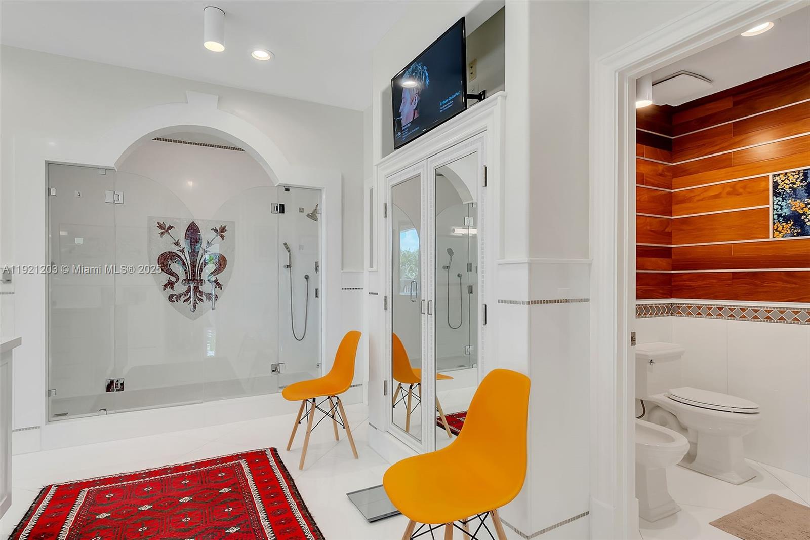 7400 SW 72nd Ct Miami, FL 33143