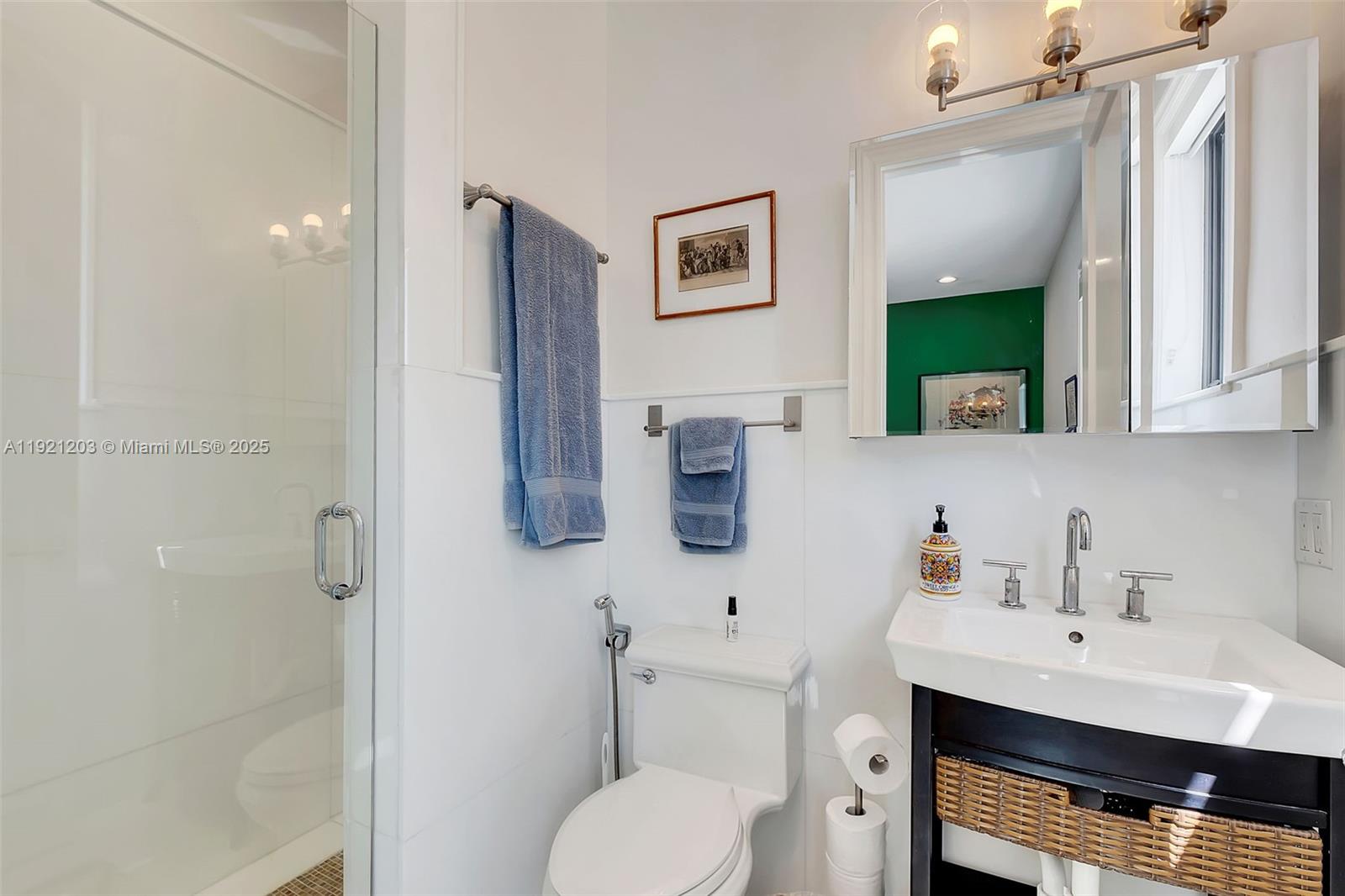 7400 SW 72nd Ct Miami, FL 33143