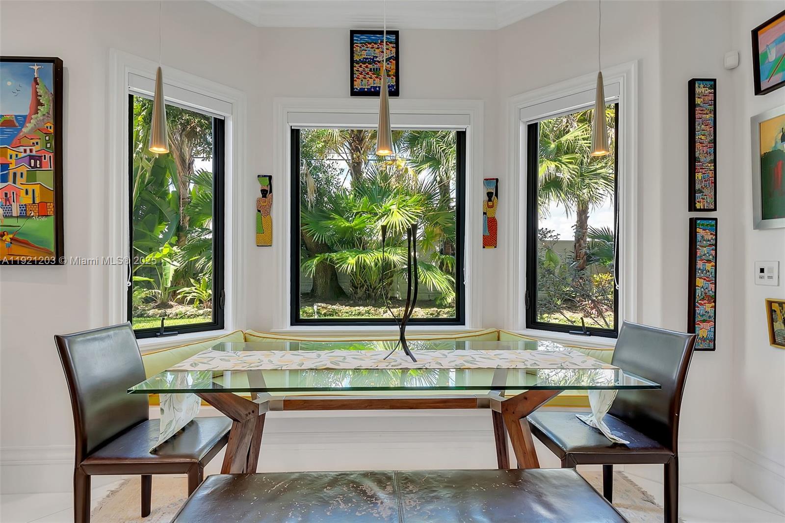 7400 SW 72nd Ct Miami, FL 33143