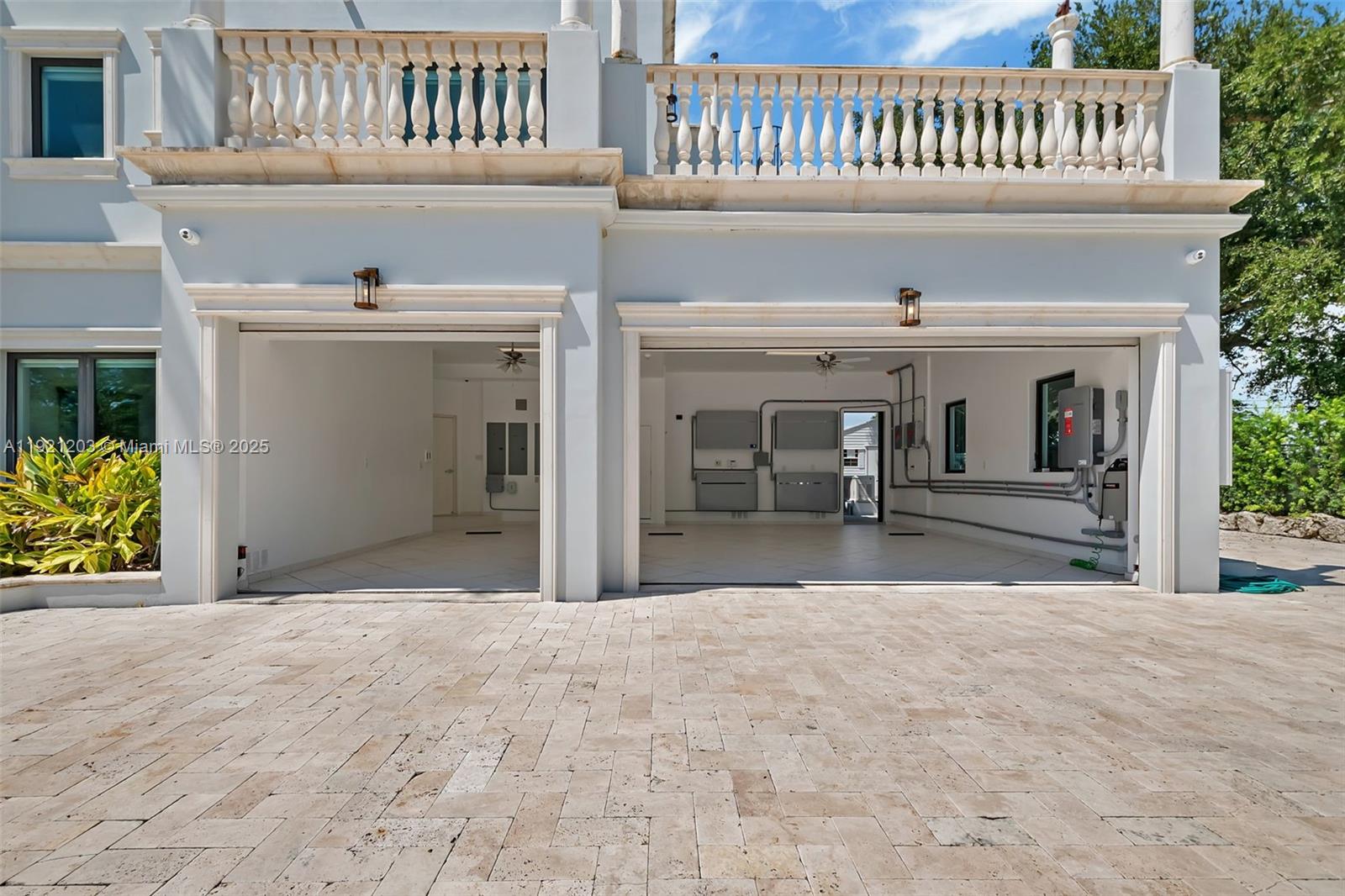 7400 SW 72nd Ct Miami, FL 33143