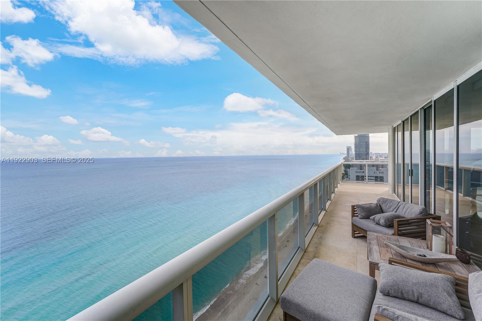 1830 S Ocean Dr #3002 Hallandale Beach, FL 33009