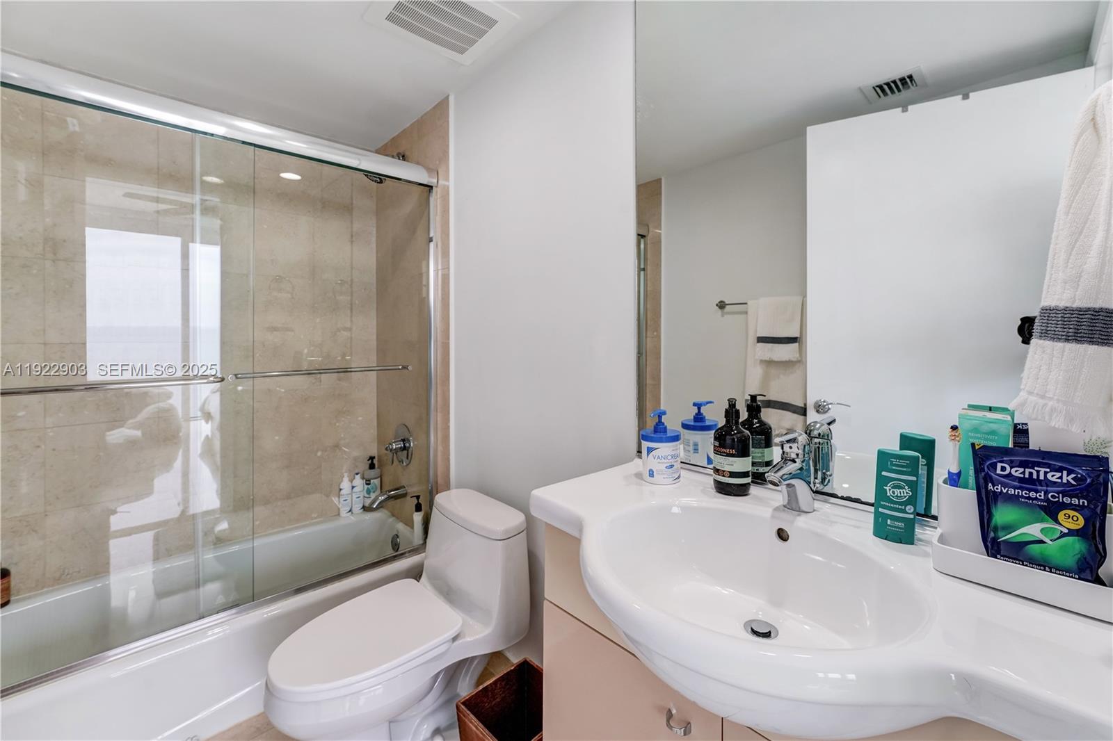 1830 S Ocean Dr #3002 Hallandale Beach, FL 33009