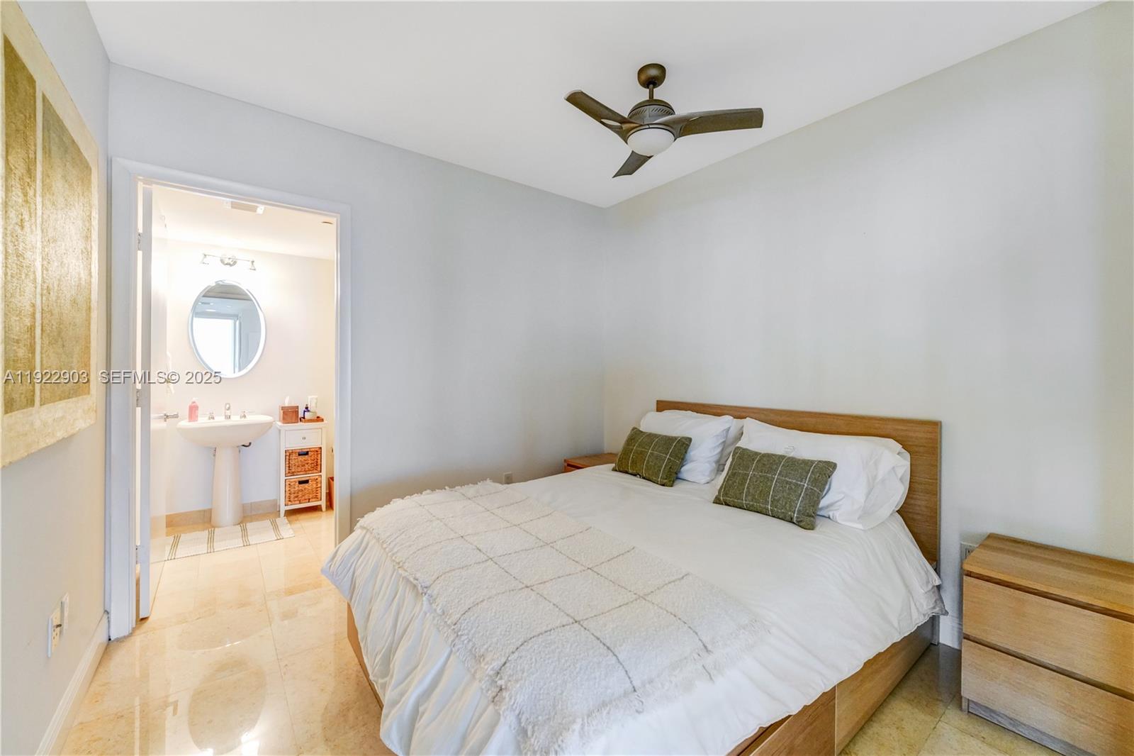 1830 S Ocean Dr #3002 Hallandale Beach, FL 33009