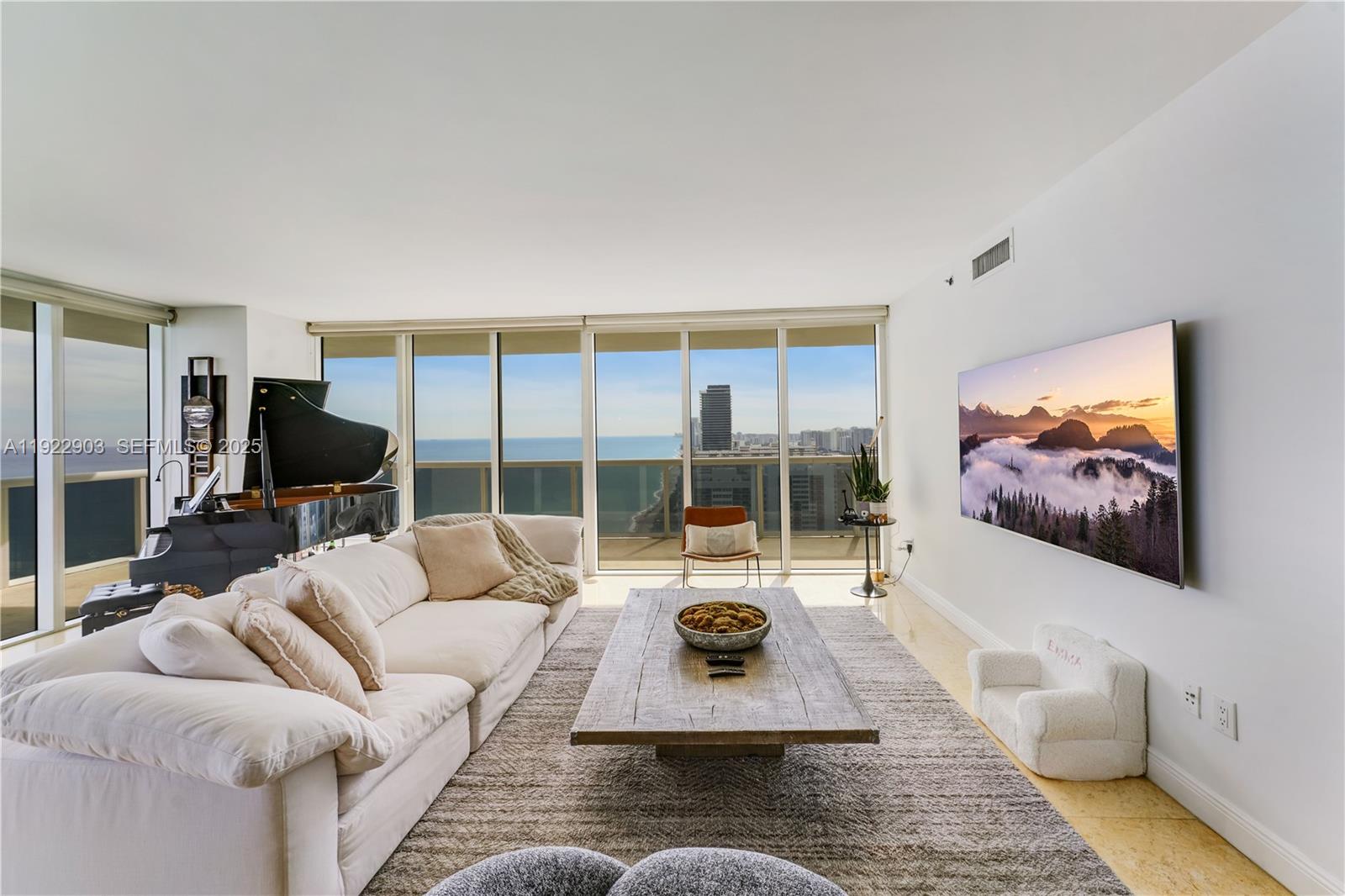 1830 S Ocean Dr #3002 Hallandale Beach, FL 33009