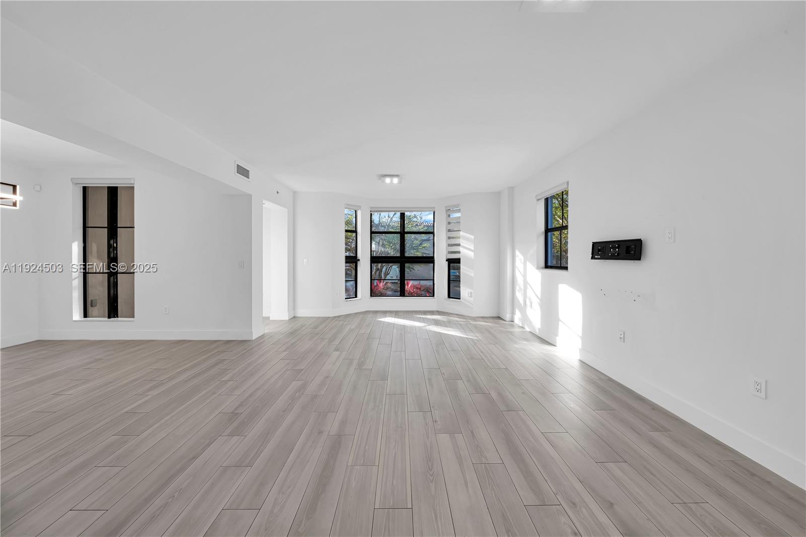 1650 Galiano St #TH15 Coral Gables, FL 33134