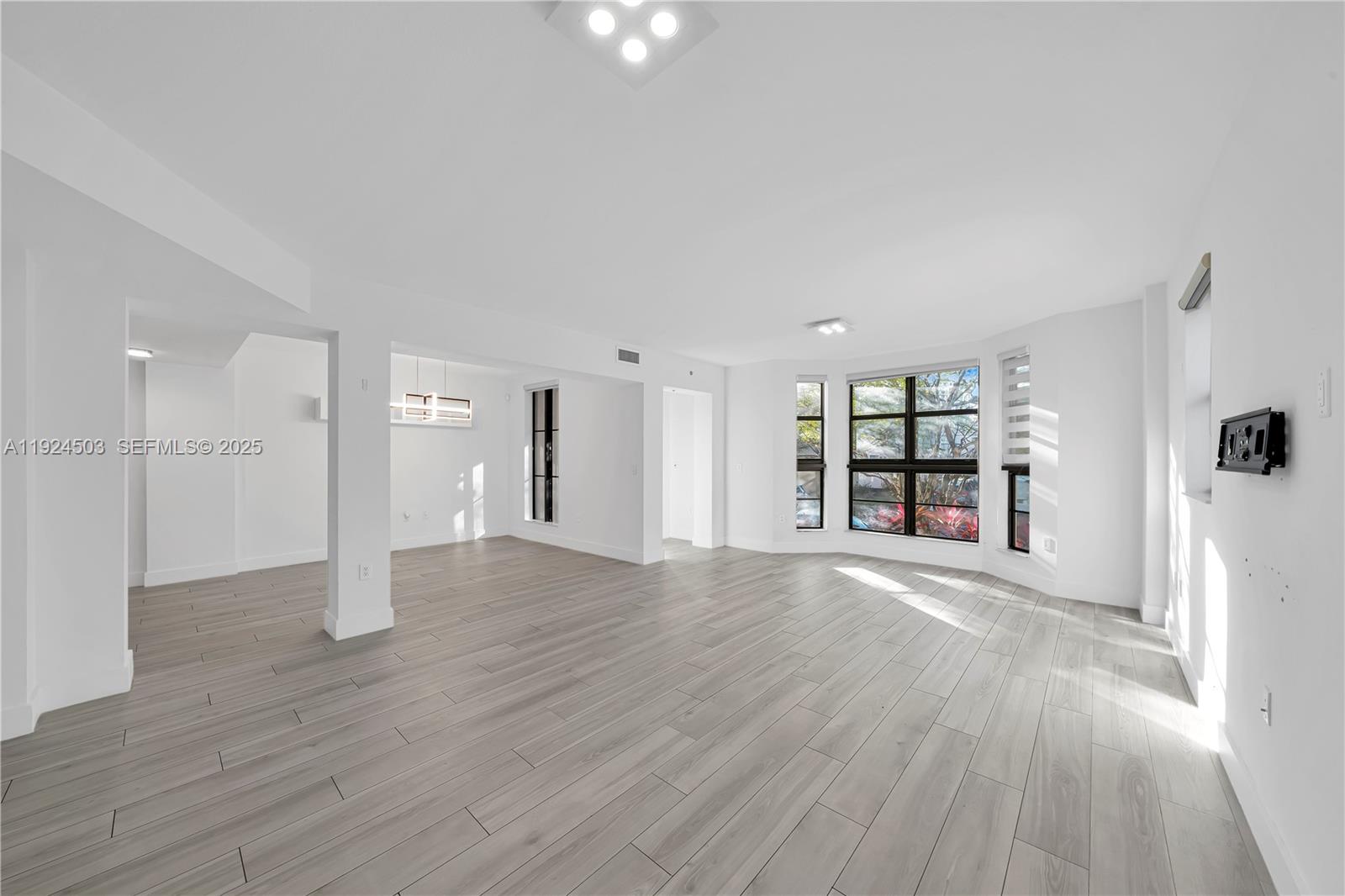 1650 Galiano St #TH15 Coral Gables, FL 33134