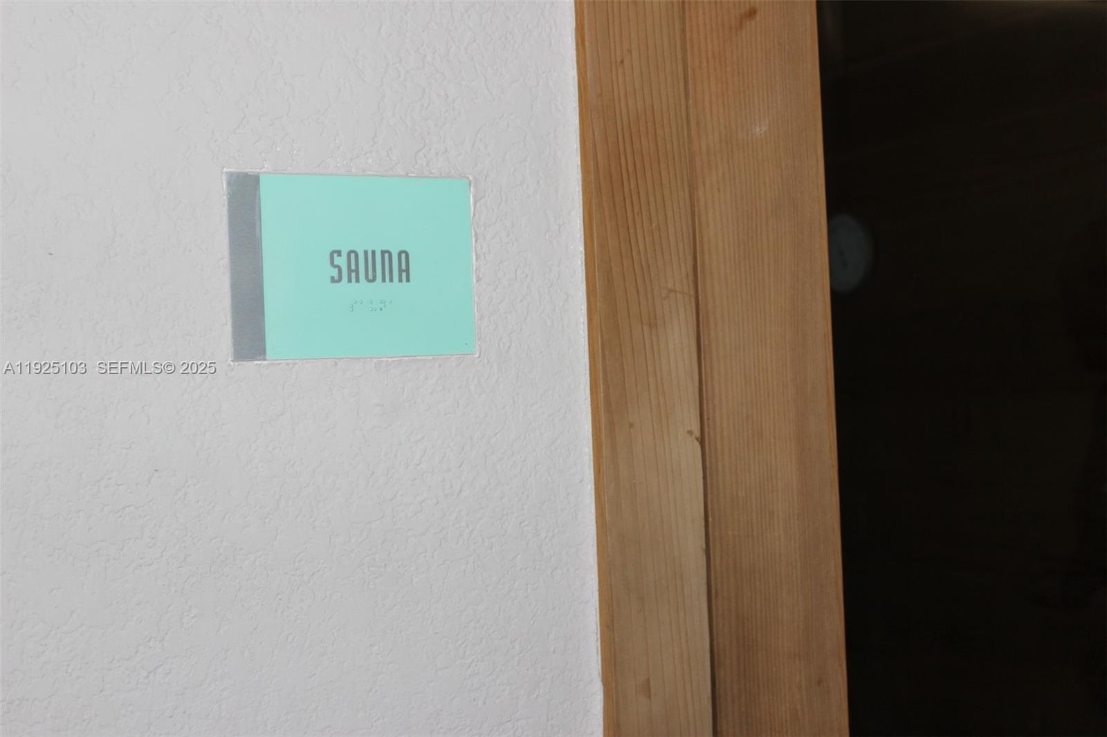 image Uptown Marina Lofts16