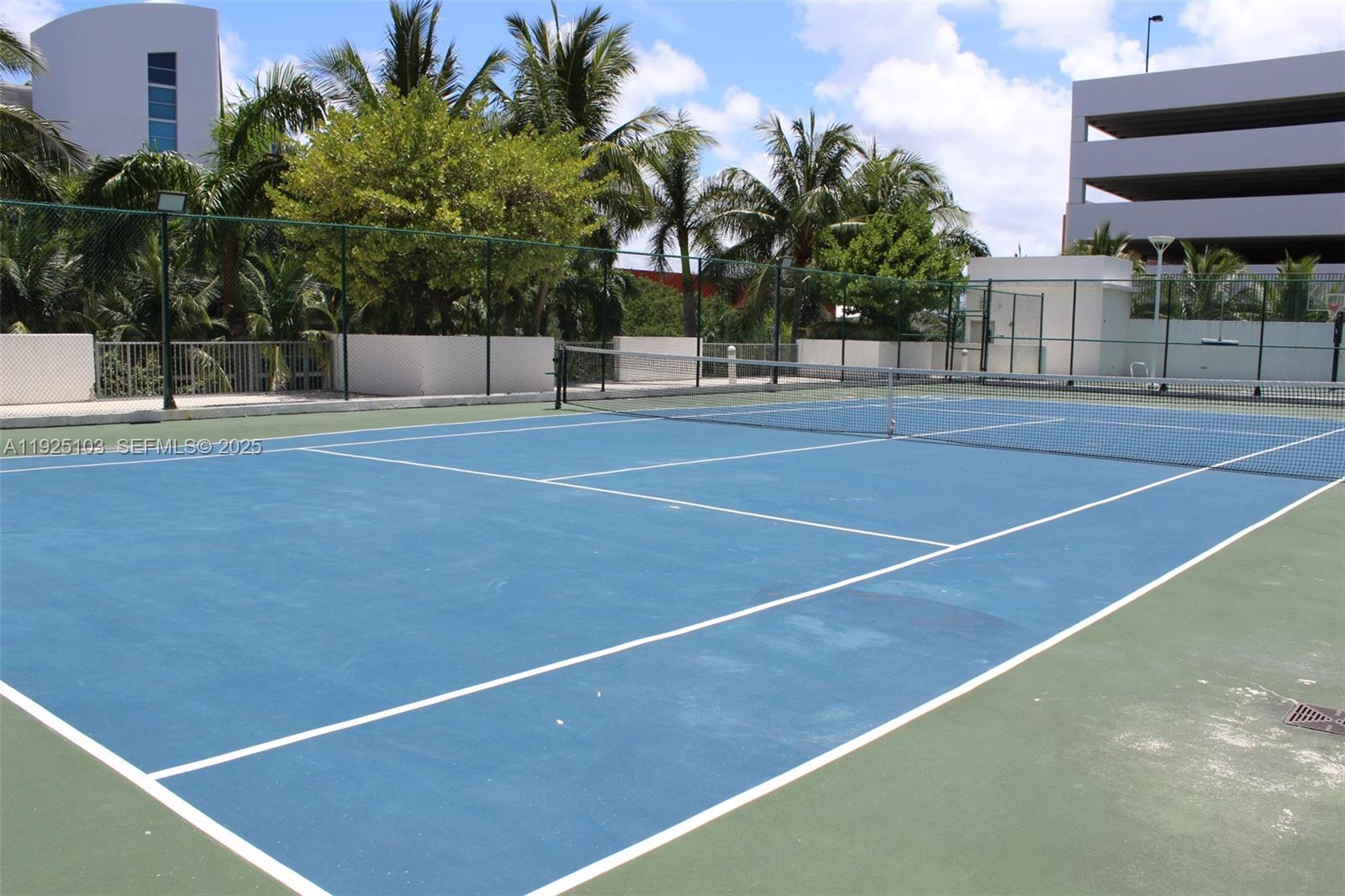 image Uptown Marina Lofts20