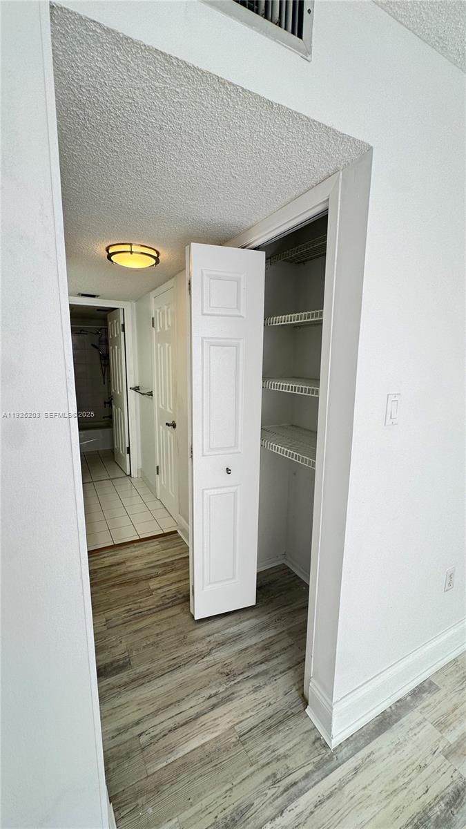 18061 Biscayne Blvd #1203 Aventura, FL 33160