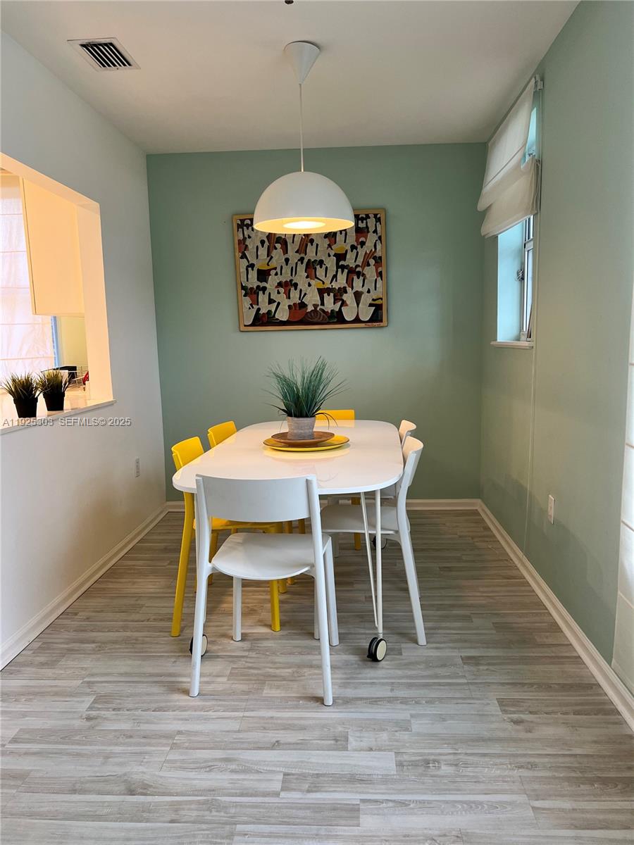 1614 Pennsylvania Ave #2I Miami Beach, FL 33139