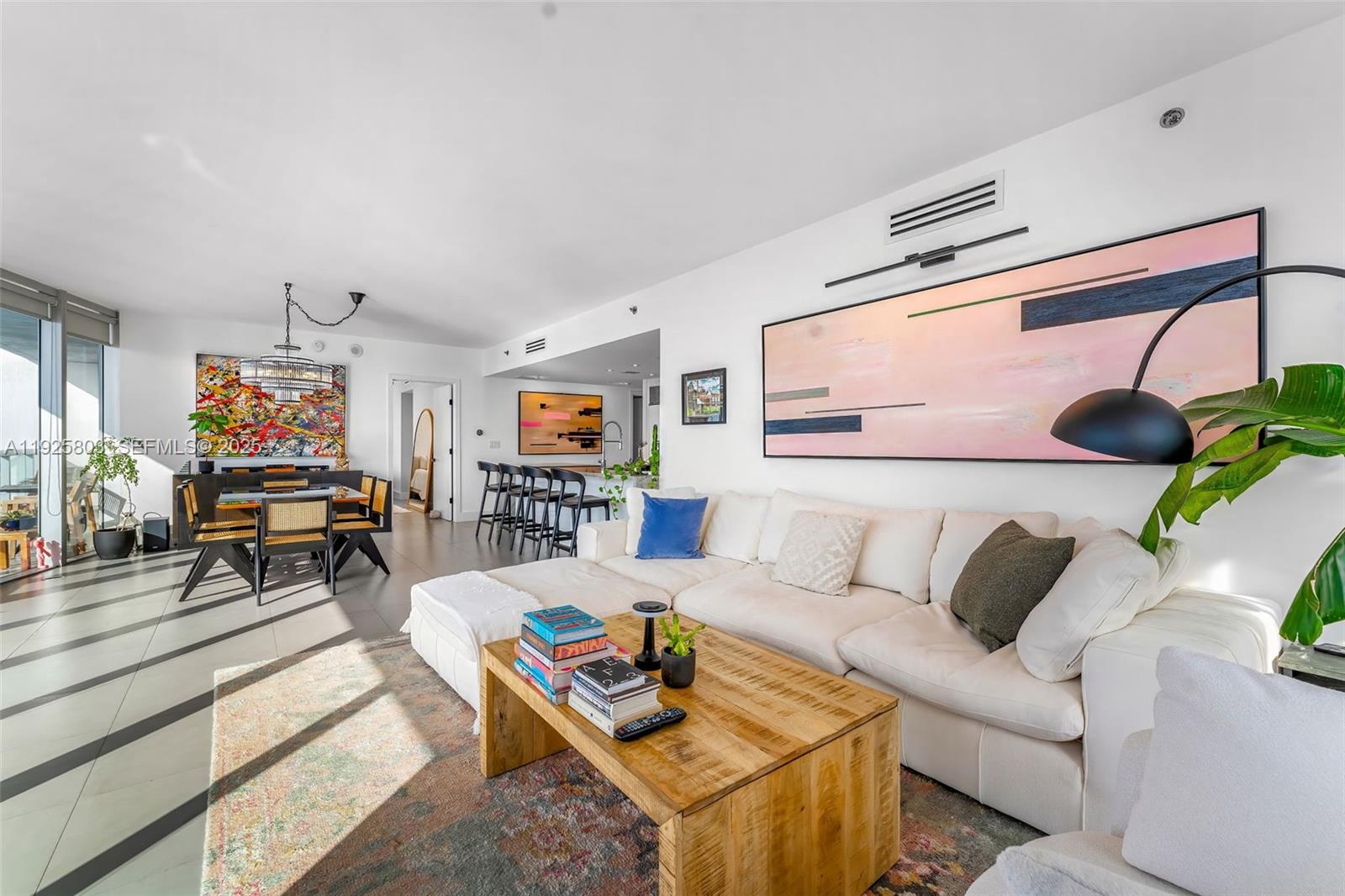 image Icon Brickell One9