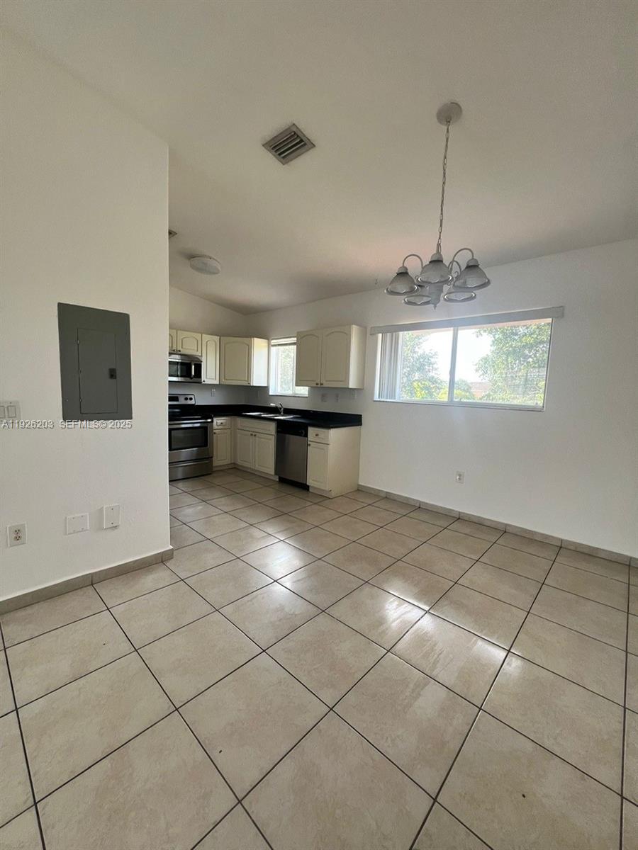 7281 NW 174th Ter #204 Hialeah, FL 33015
