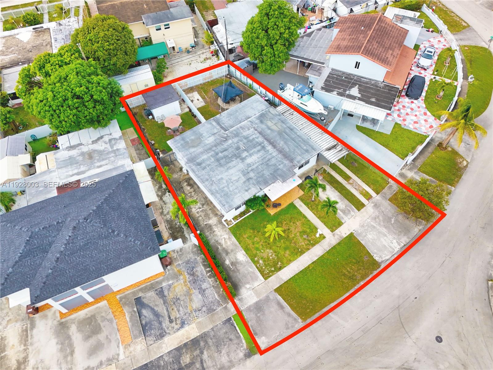 1540 E 8th Ct Hialeah, FL 33010