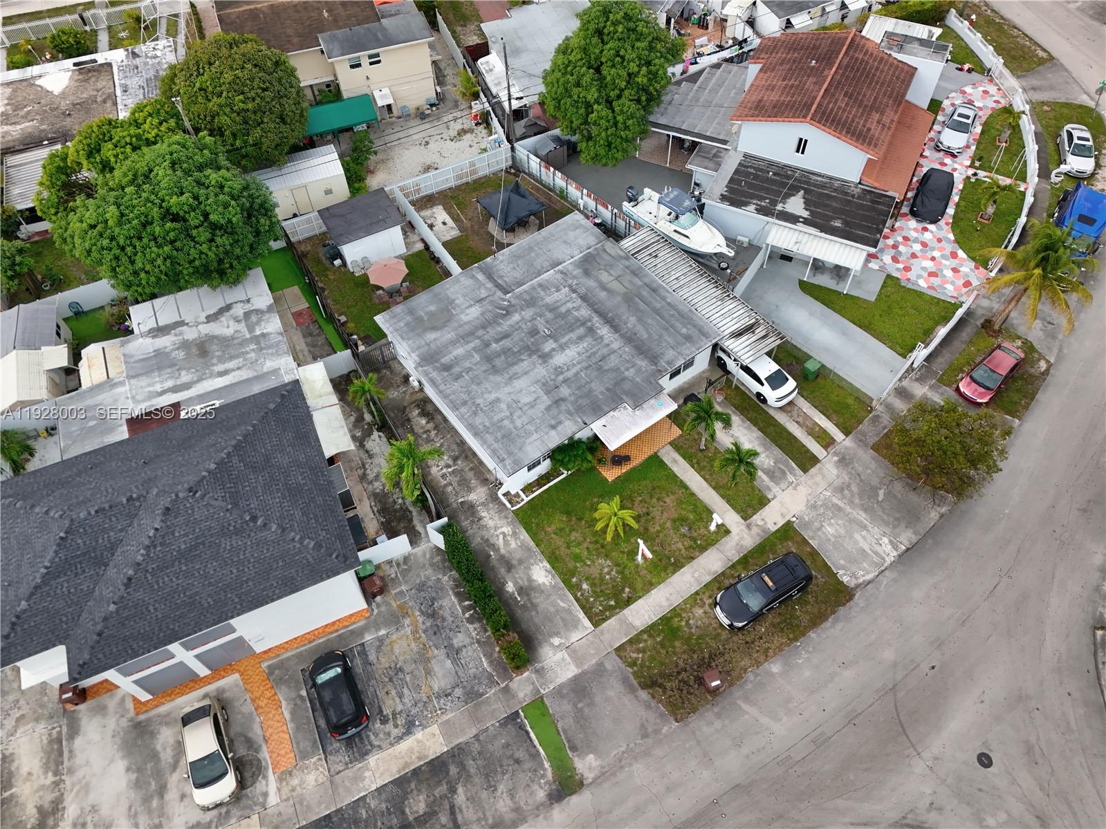 1540 E 8th Ct Hialeah, FL 33010