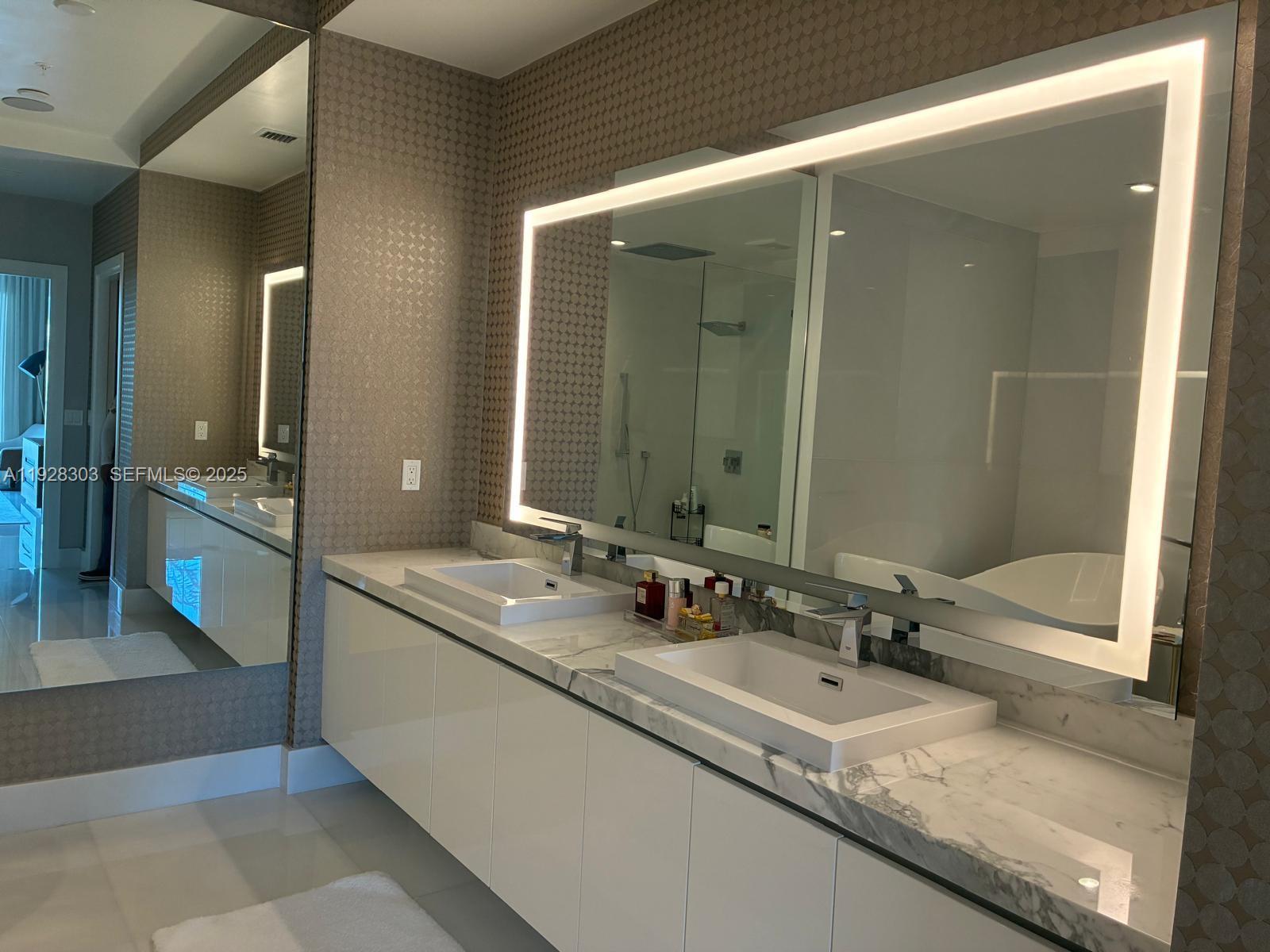 300 Sunny Isles Blvd #4-506 Sunny Isles Beach, FL 33160