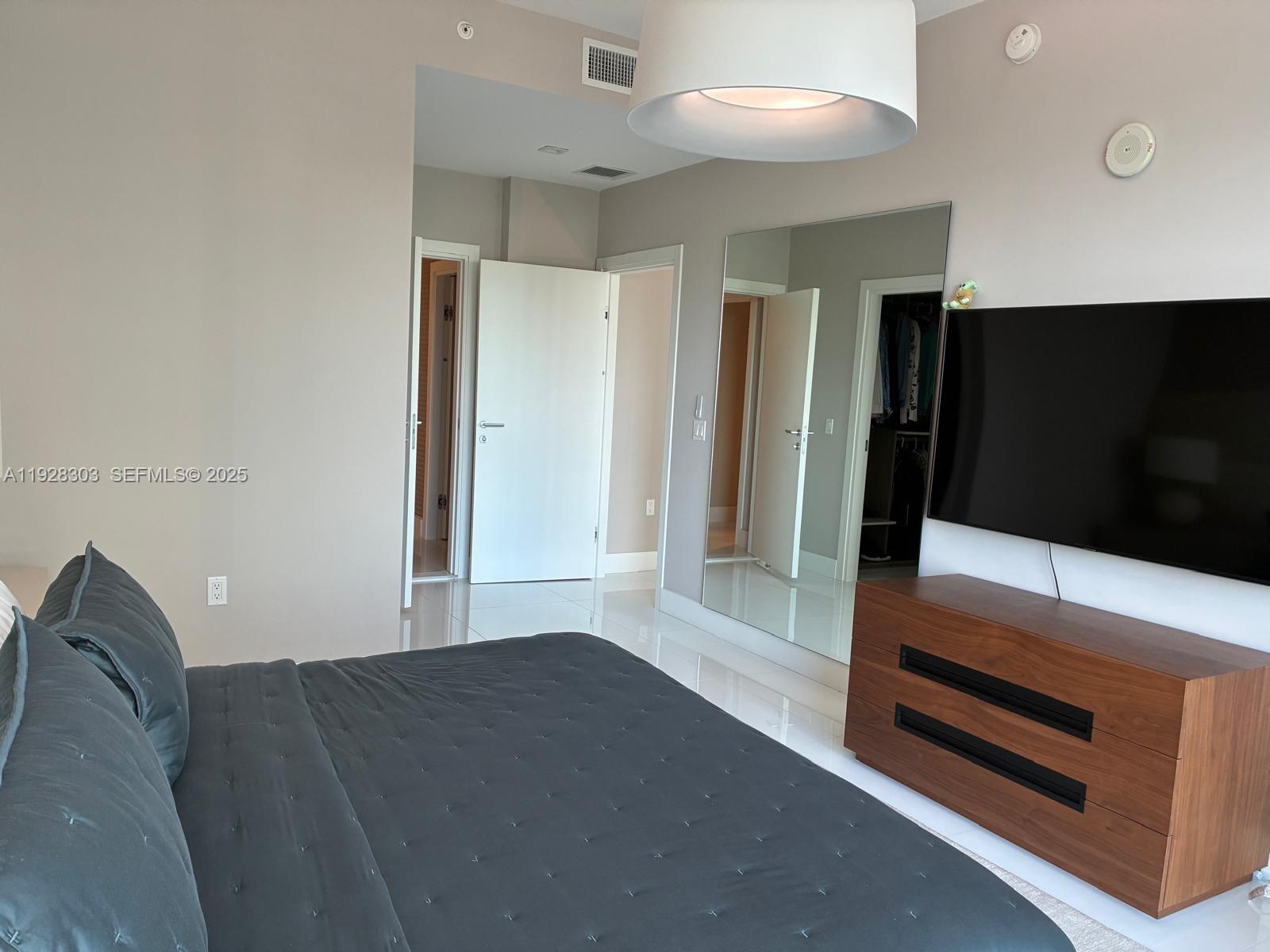 300 Sunny Isles Blvd #4-506 Sunny Isles Beach, FL 33160