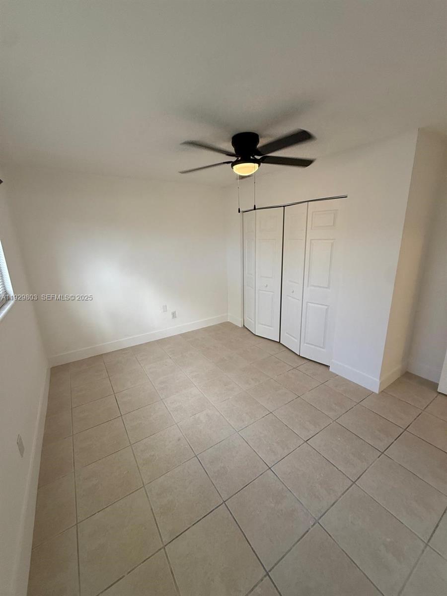 1270 North Dr Miami, FL 33179