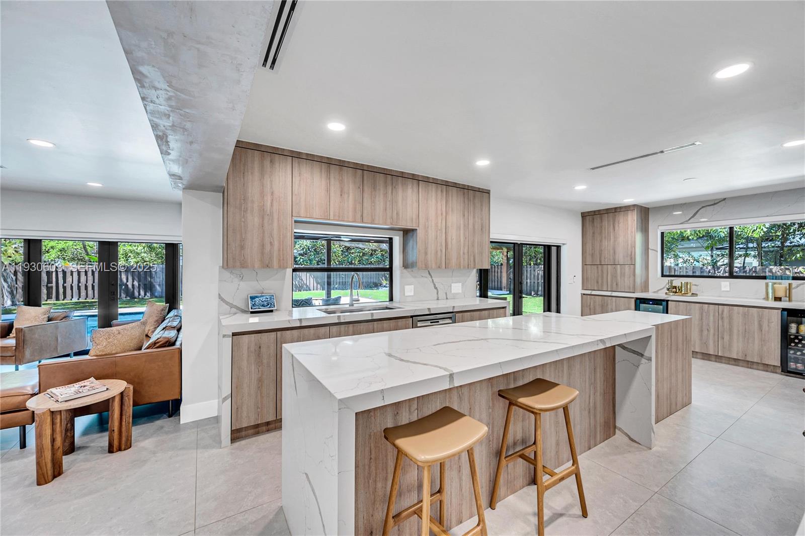 11340 SW 74th Ct Pinecrest, FL 33156