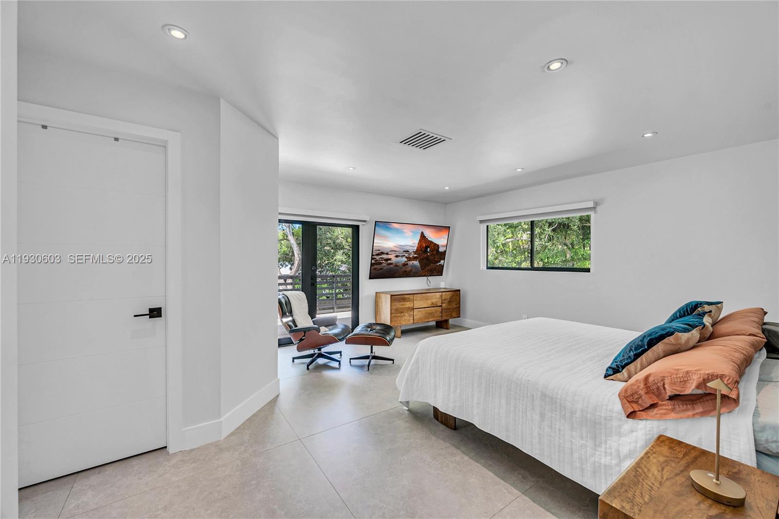 11340 SW 74th Ct Pinecrest, FL 33156