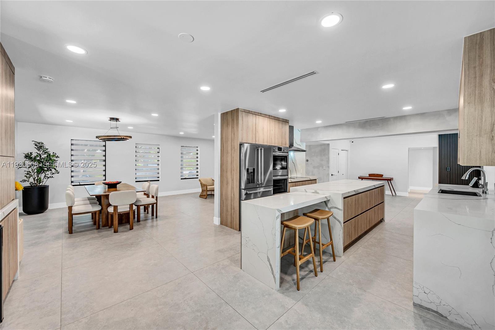 11340 SW 74th Ct Pinecrest, FL 33156