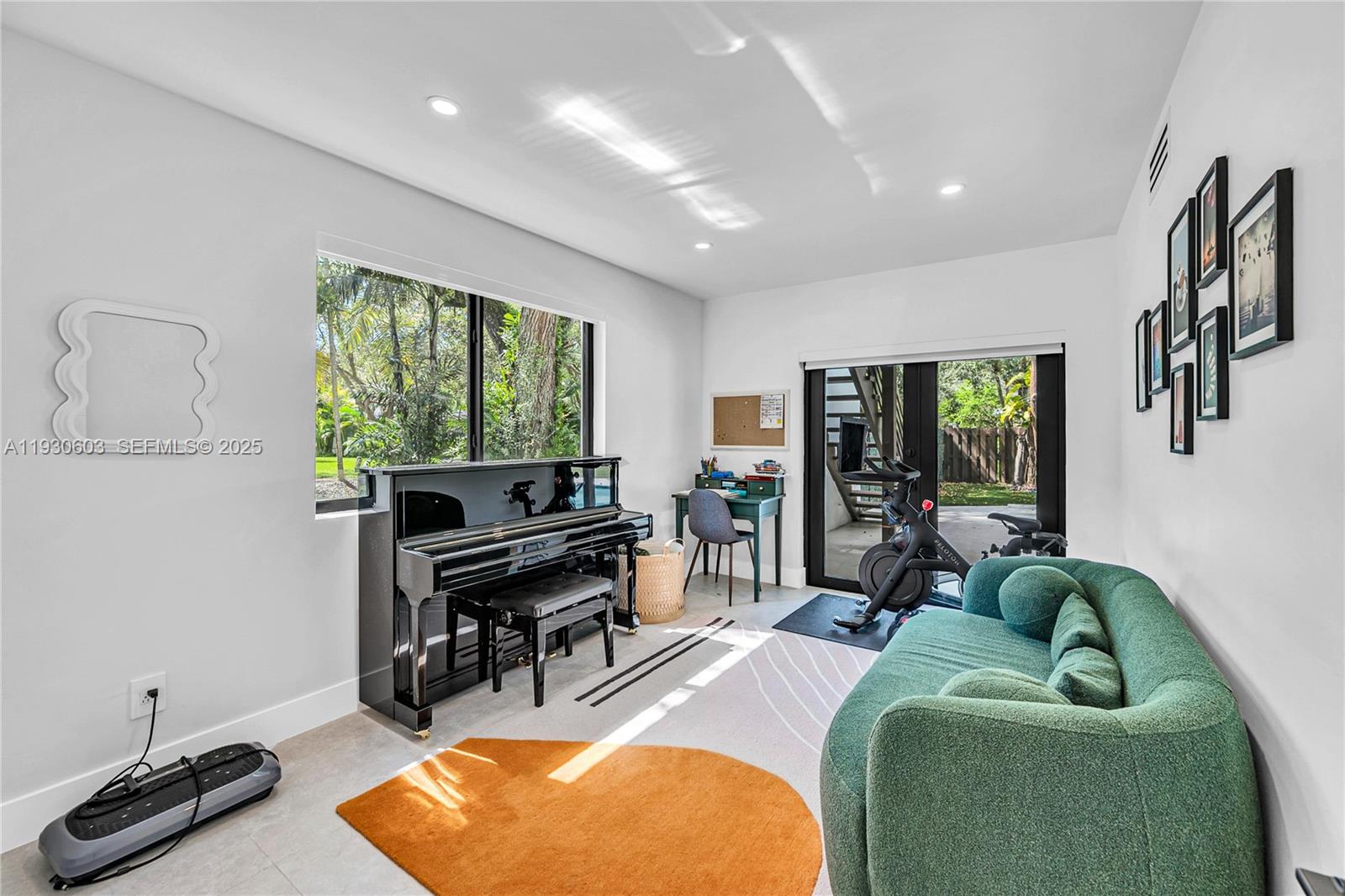 11340 SW 74th Ct Pinecrest, FL 33156