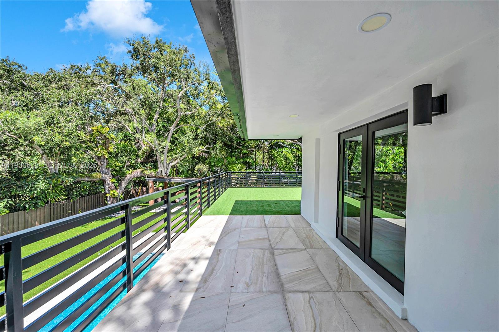 11340 SW 74th Ct Pinecrest, FL 33156