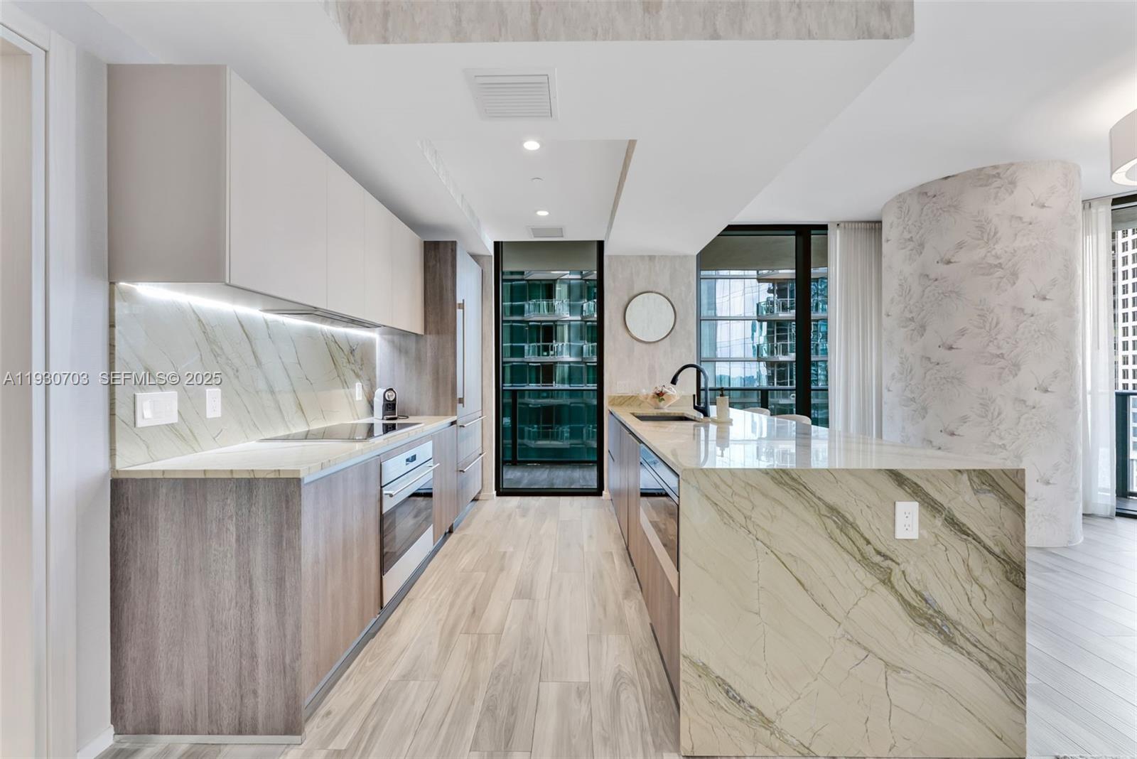 801 S Miami Ave #1805 Miami, FL 33130