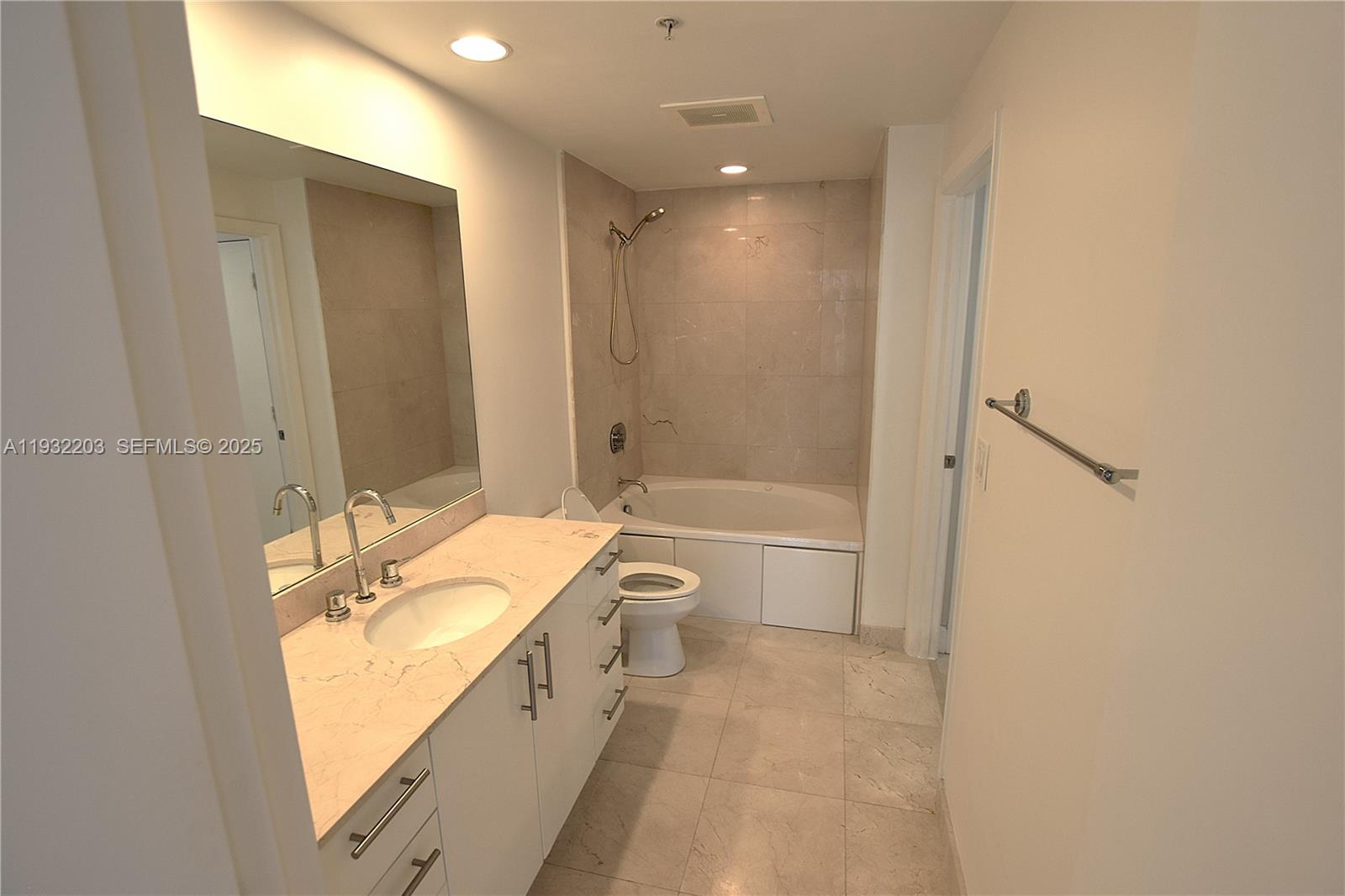 550 Okeechobee Blvd #1216 West Palm Beach, FL 33401