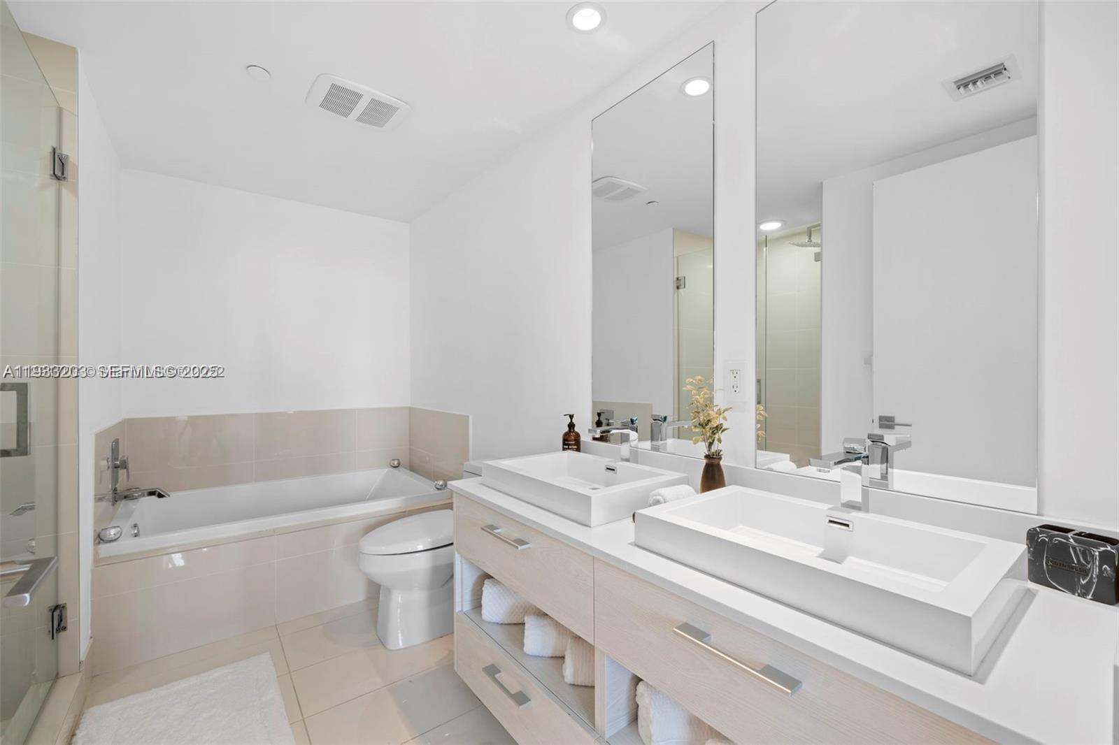 image Brickell Heights East16