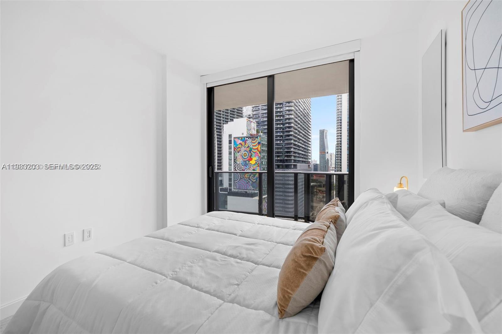 image Brickell Heights East17