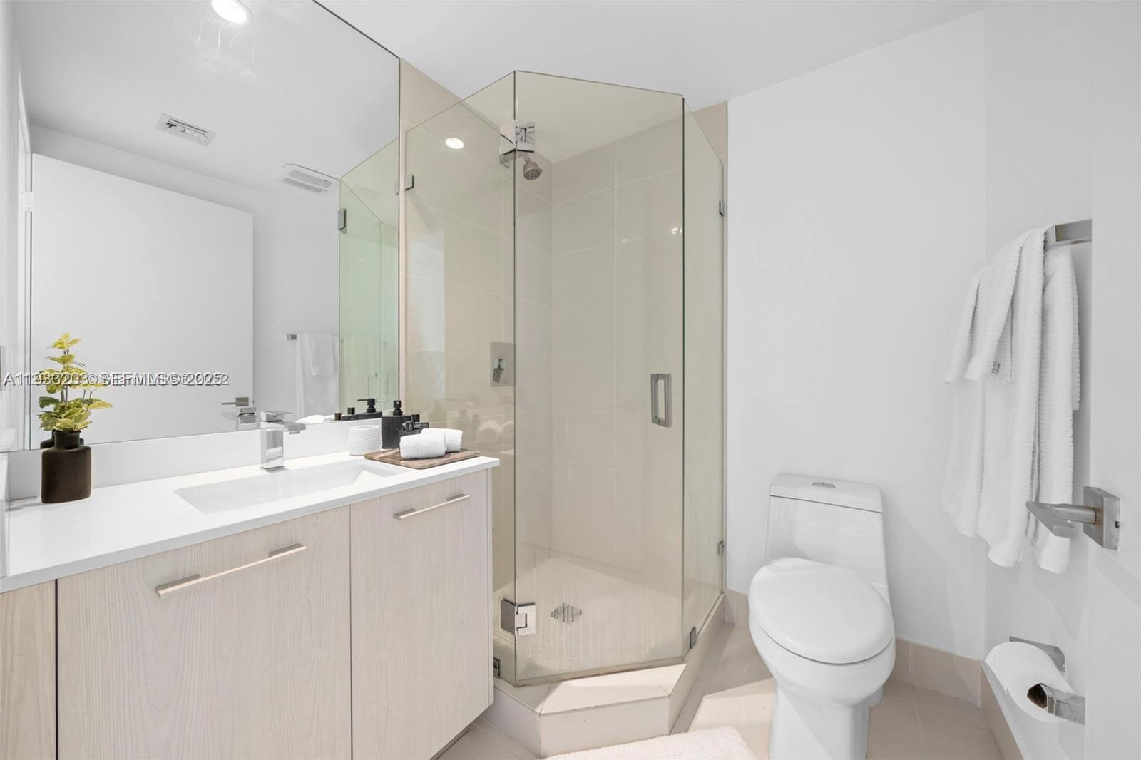 image Brickell Heights East21