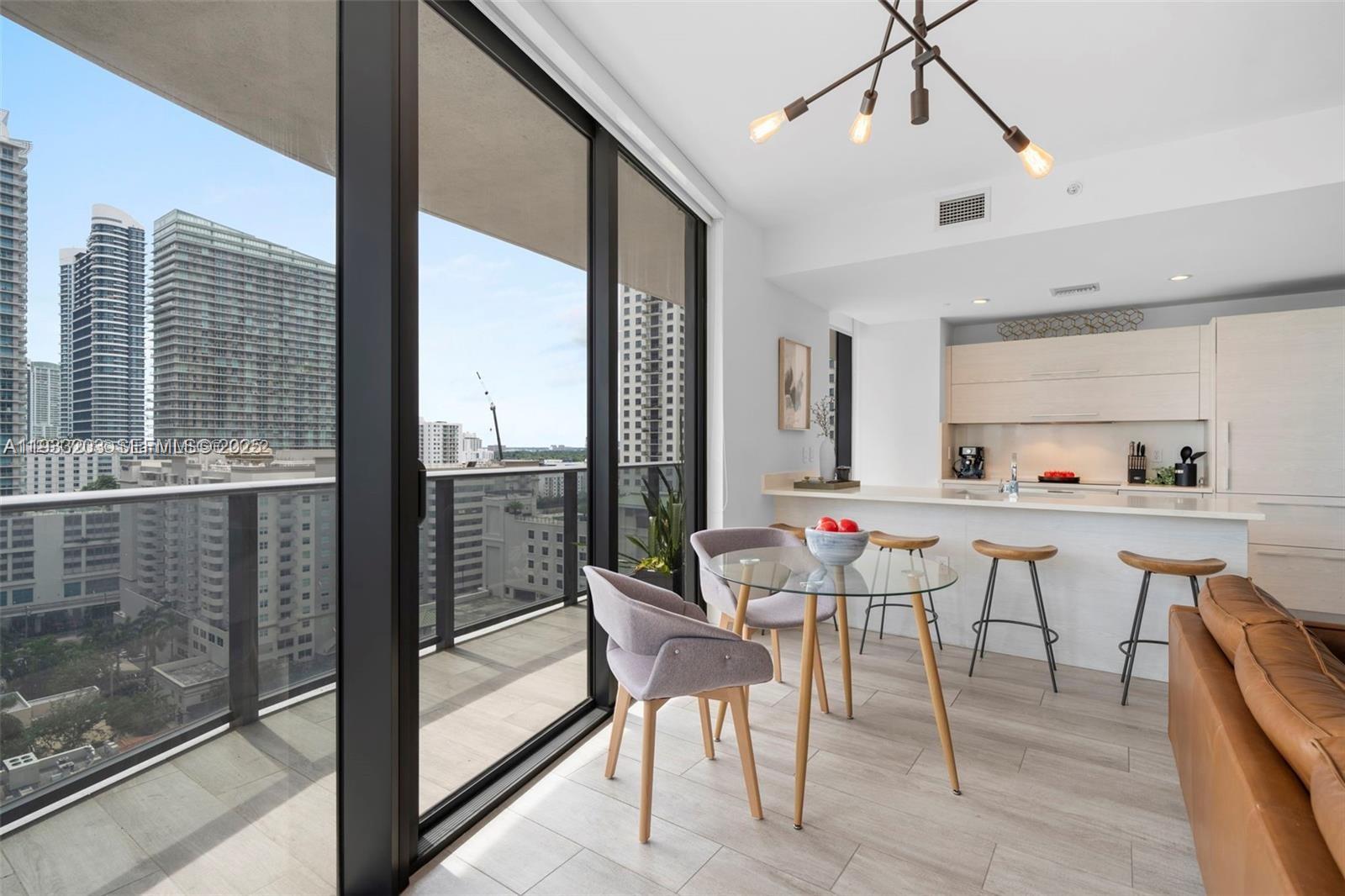 image Brickell Heights East7