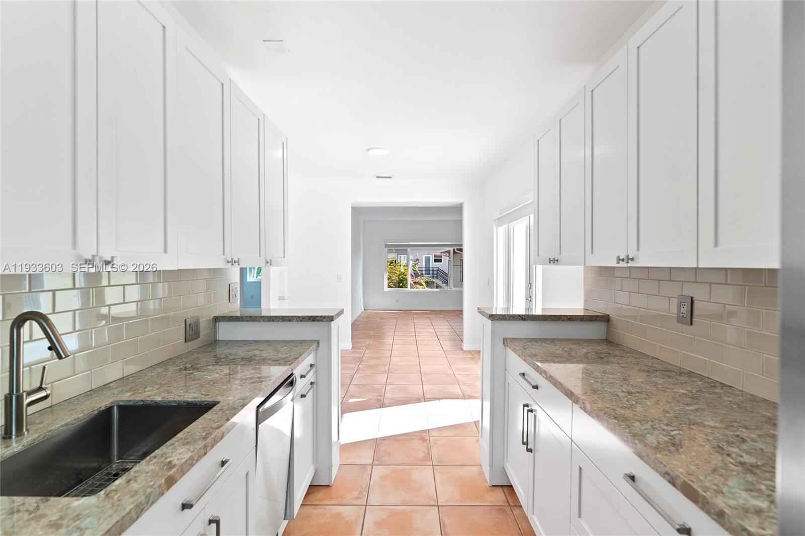 1925 Calais Dr #6 Miami Beach, FL 33141