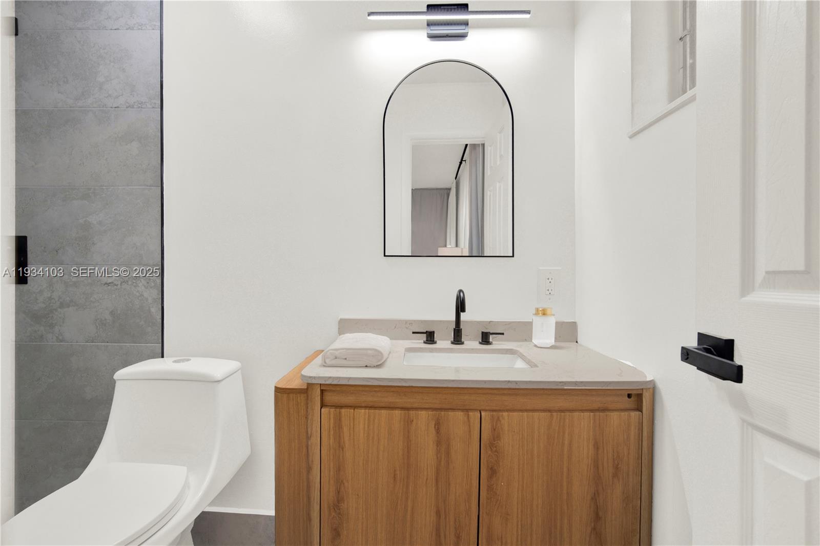 51 NE 56th Ct Oakland Park, FL 33334