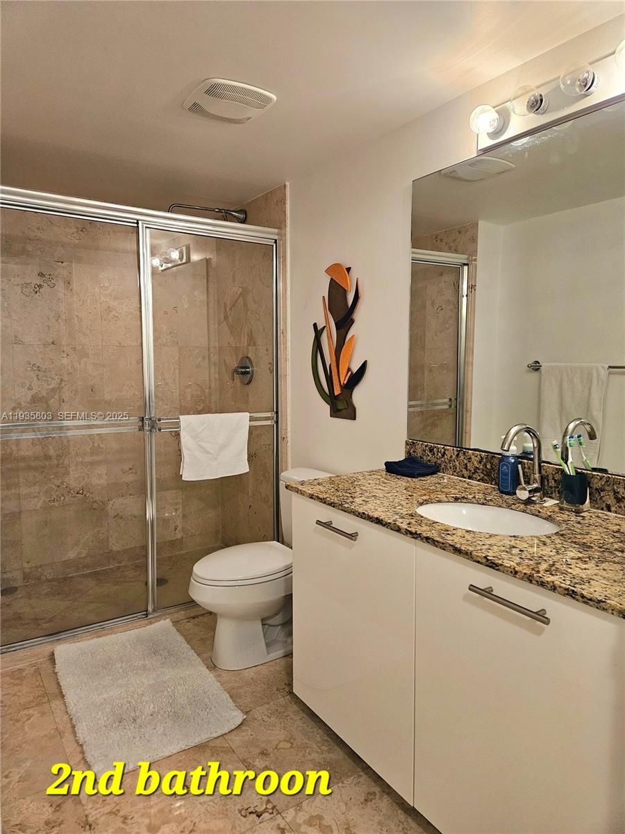 image Brickell on the River South33