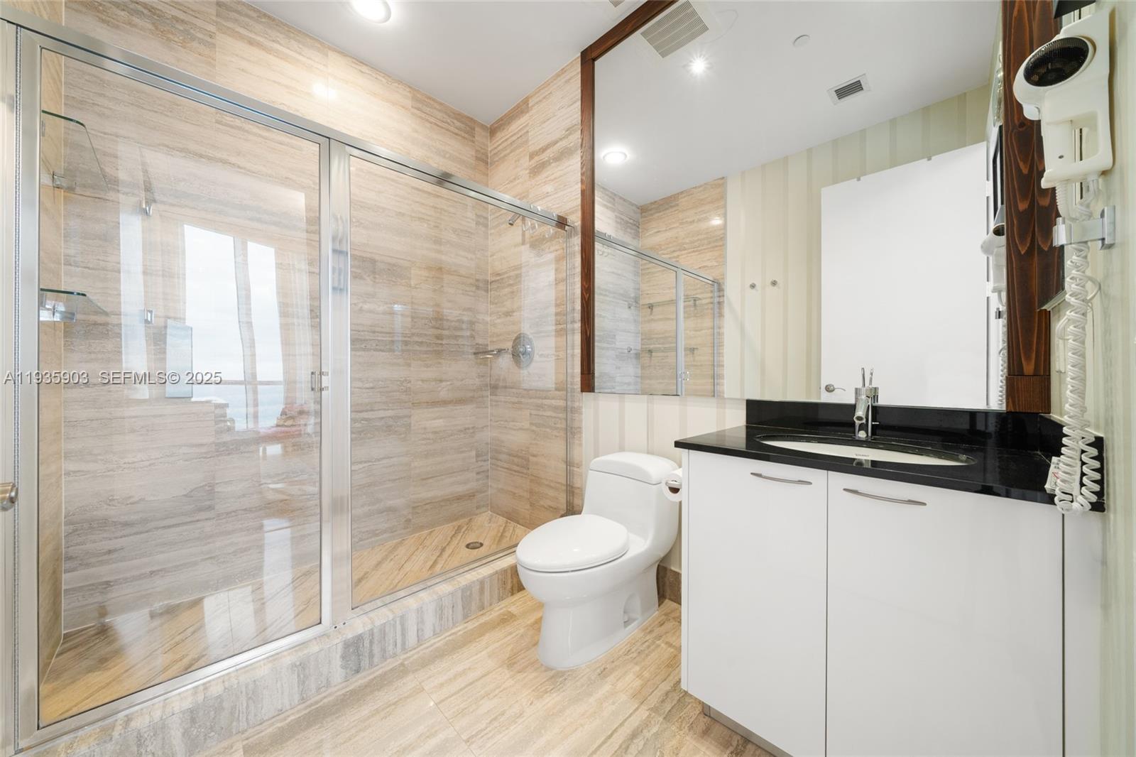 image Trump Tower I21