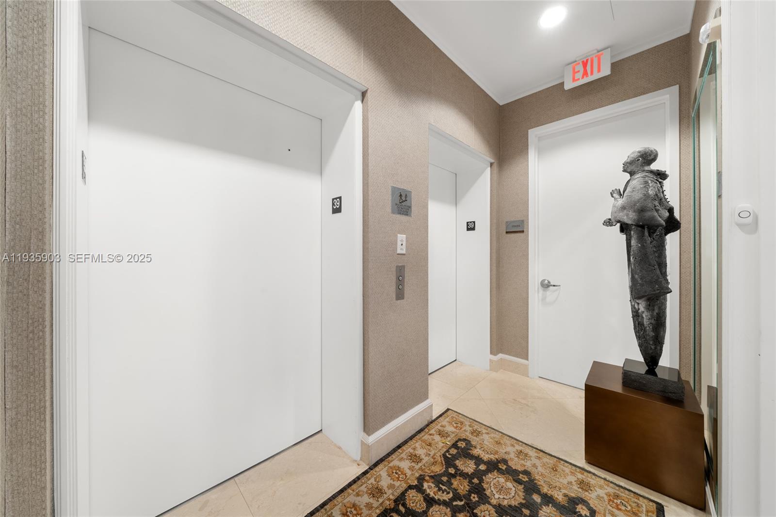 image Trump Tower I28