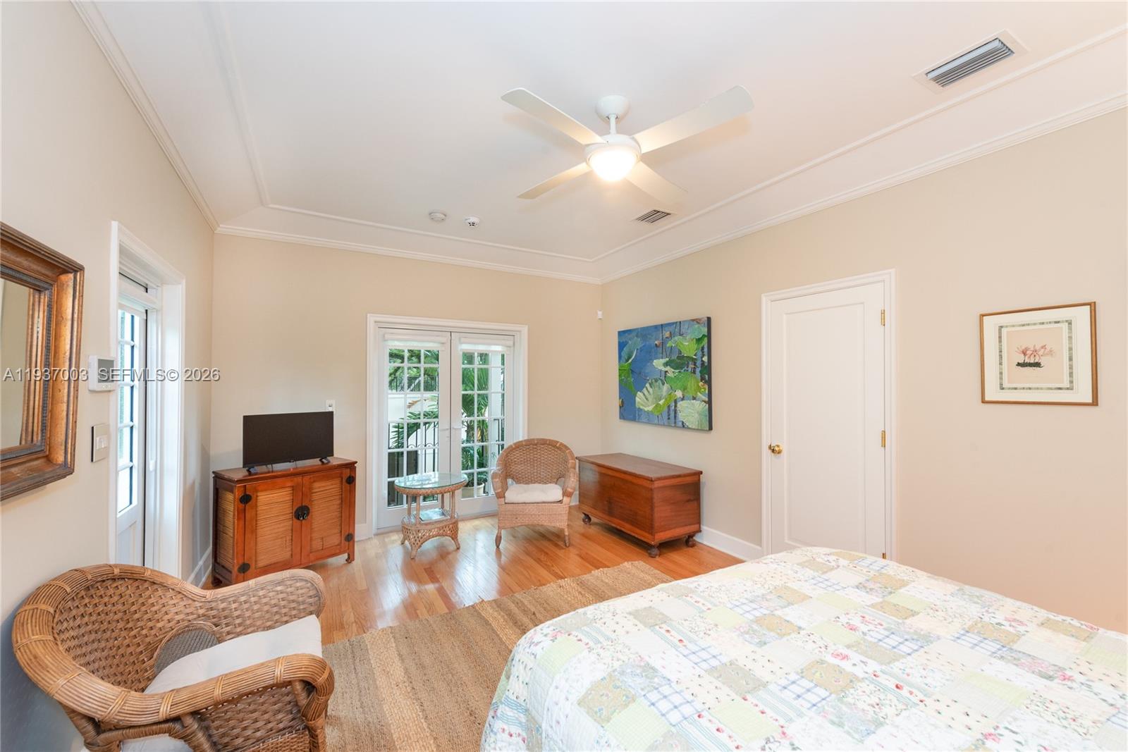 1036 S Greenway Dr Coral Gables, FL 33134