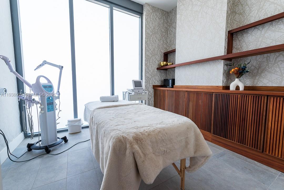 image Smart Brickell9