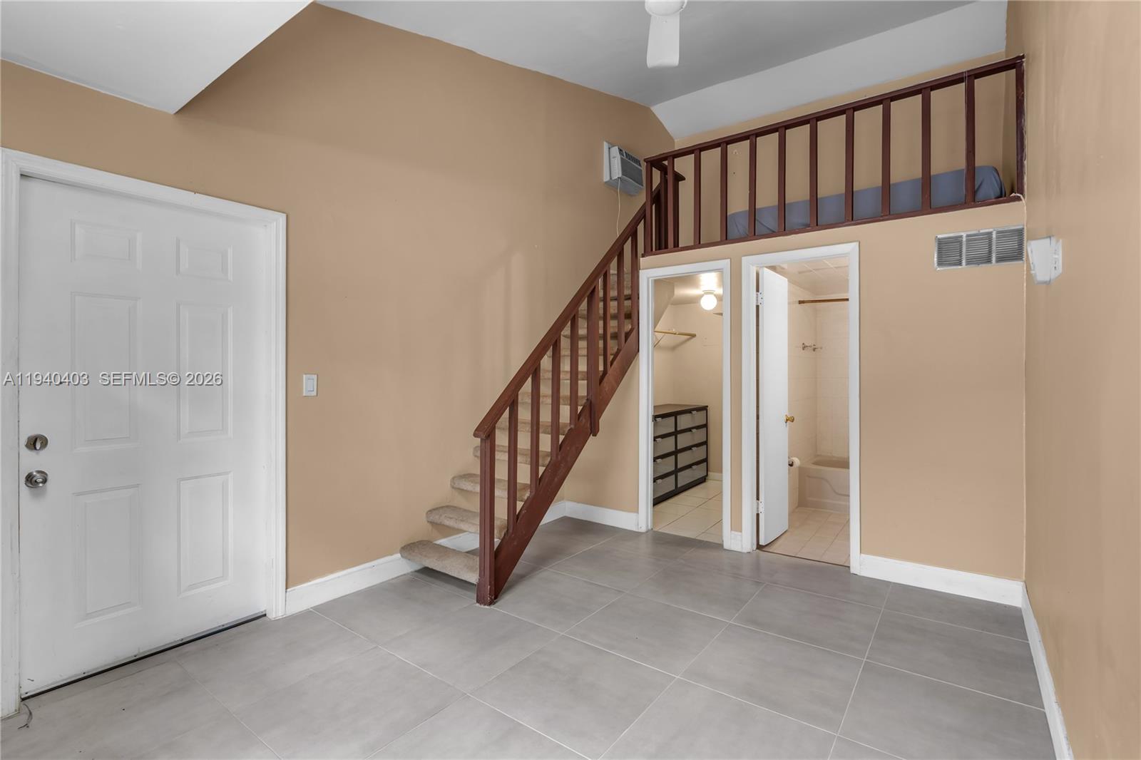 2145 SW 26th St Miami, FL 33133