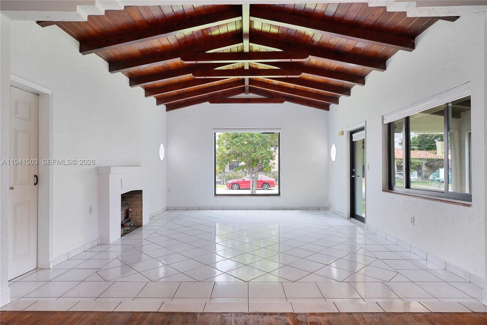 3050 SW 21st St Miami, FL 33145