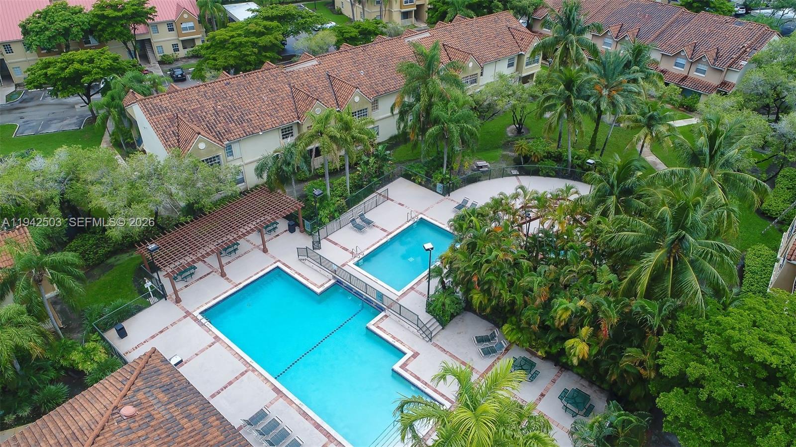 18328 NW 68th Ave #P Hialeah, FL 33015