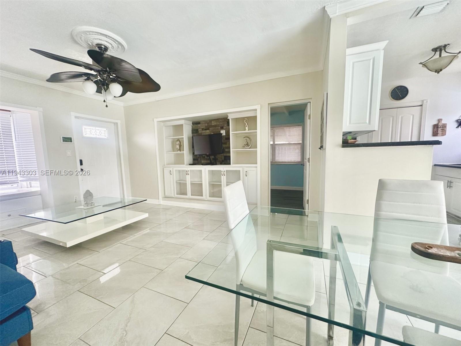 7021 Scott St Hollywood, FL 33024