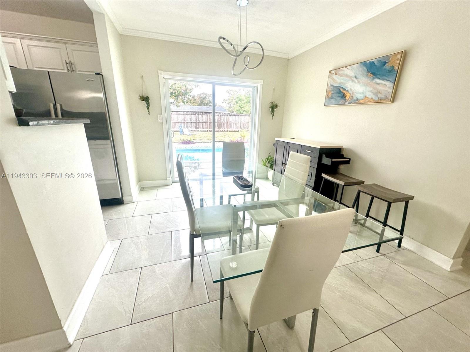 7021 Scott St Hollywood, FL 33024