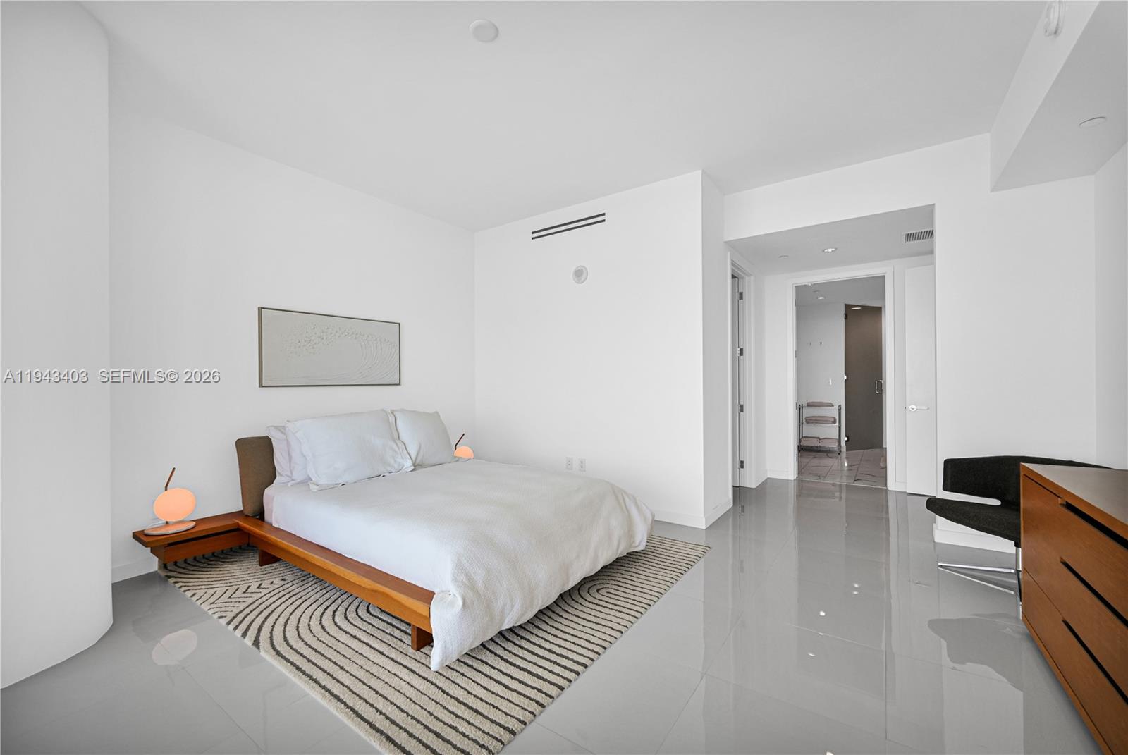 10203 Collins Ave #903 Bal Harbour, FL 33154