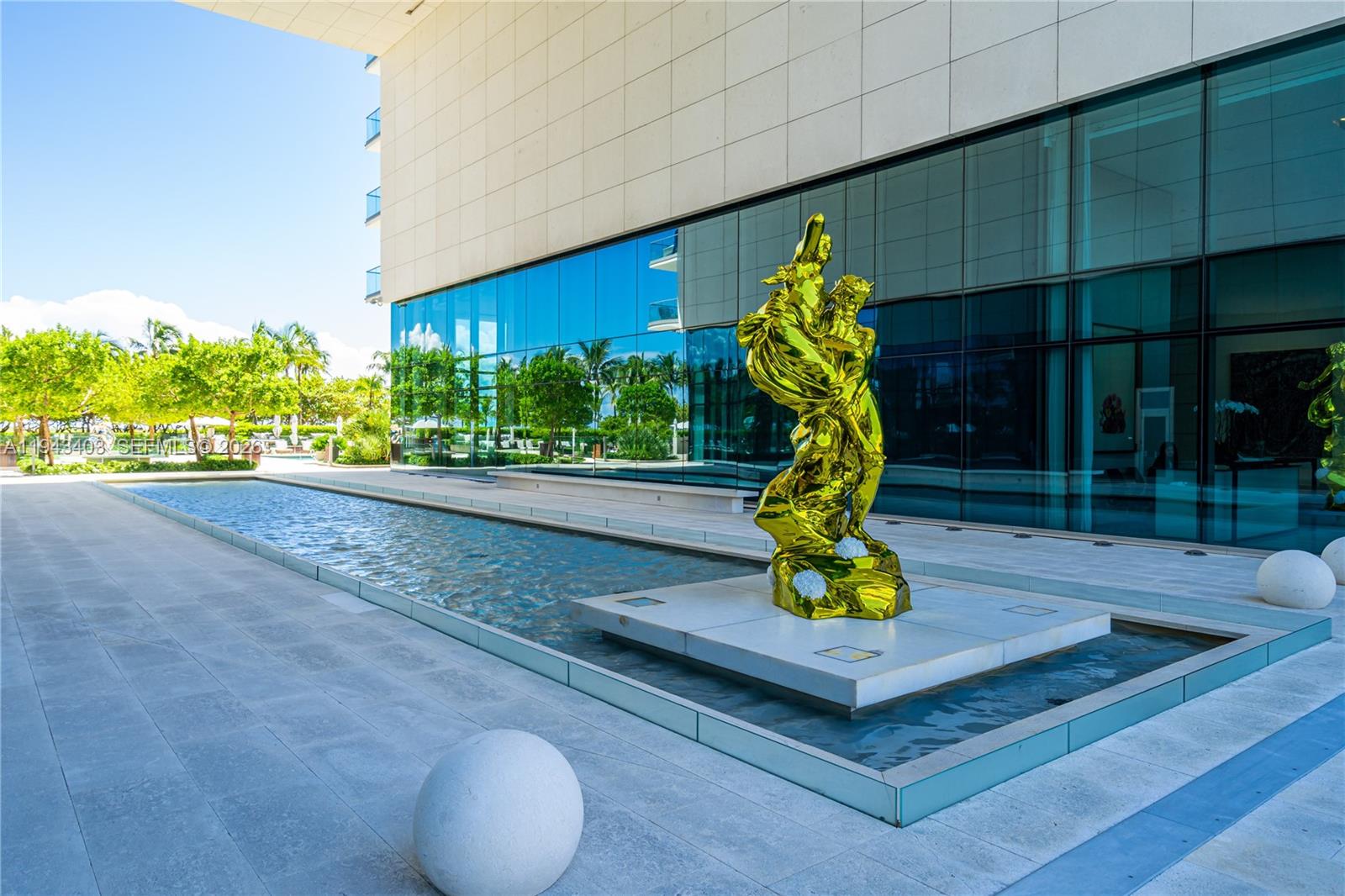 10203 Collins Ave #903 Bal Harbour, FL 33154